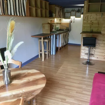 Maison Aux Volets Bleus 3* Ore (Haute-Garonne)