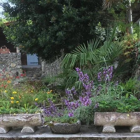 Maison Aux Volets Bleus 3*