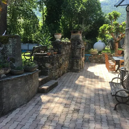 Maison Aux Volets Bleus 3* Ore (Haute-Garonne)